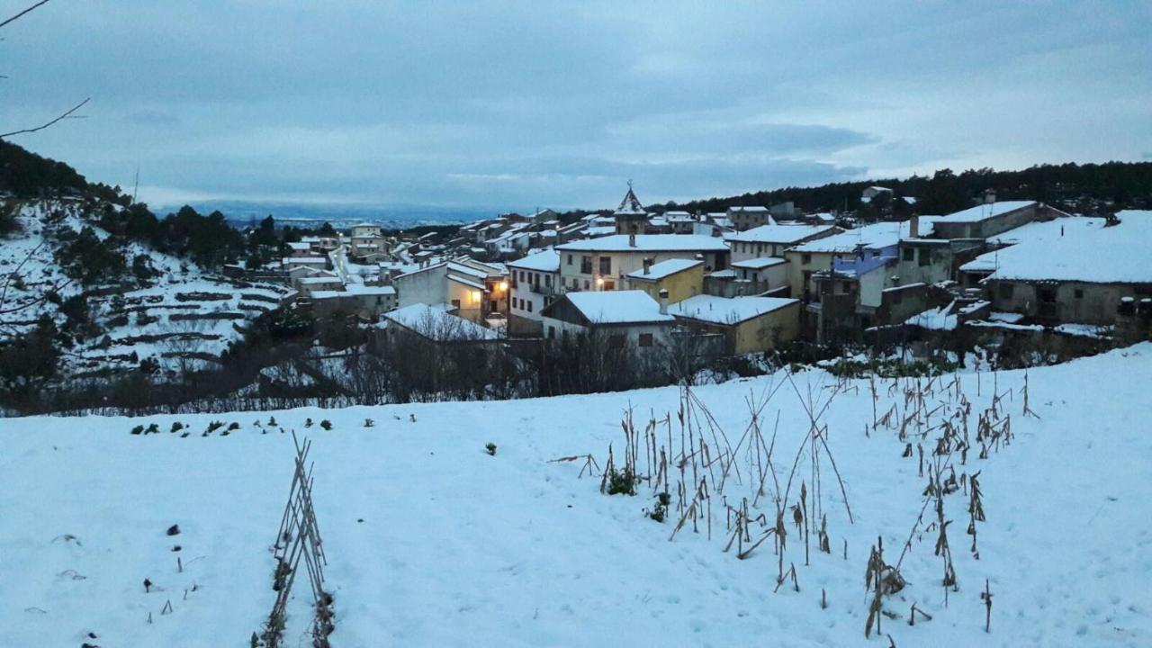 La Vieja Escuela Villa Fuentes de Rubielos Kültér fotó